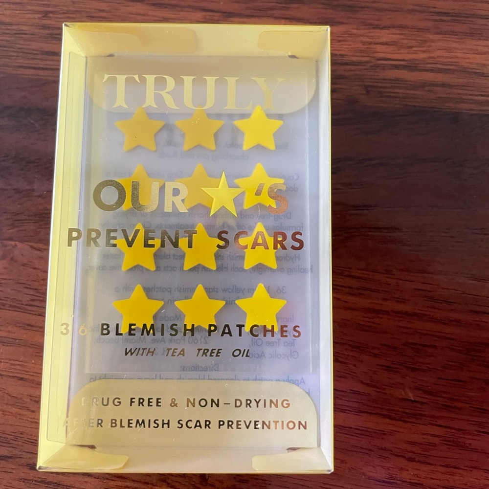 TRULY beauty-  NWT Our Stars Prevent Scars blemish patches